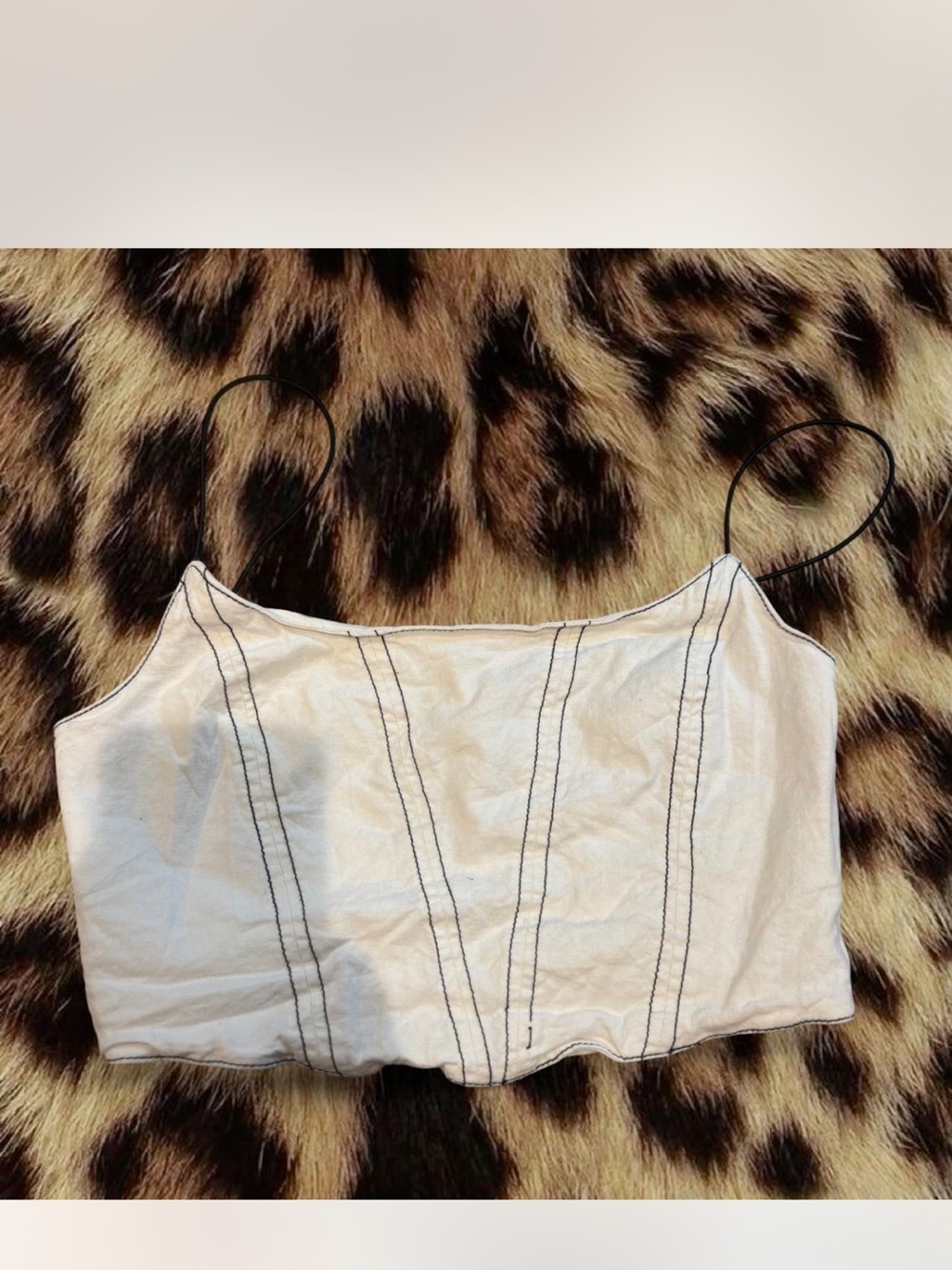 Urban Outfitters white Contrast-Stitch Cropped Corset Top